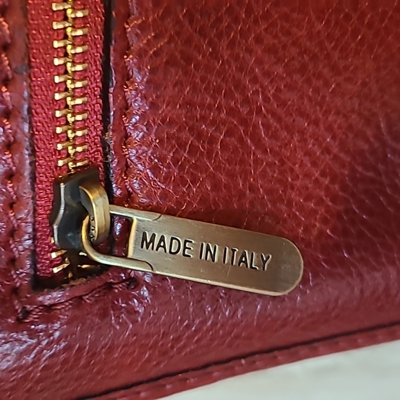 Genuine Red Leather Crossbody Bag/Purse - Picture 5 of 12